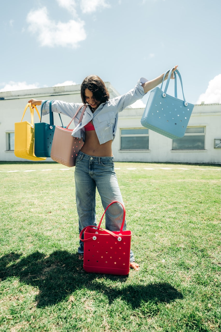 Cartera L